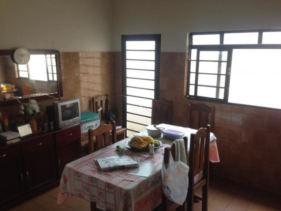 Imagem Casa com 3 Quartos à Venda, 530 m² em Vila Pacifico - Bauru