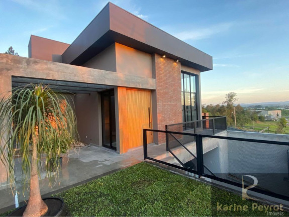 Casa com 3 Quartos à Venda, 184 m² em Centro - Campo Bom
