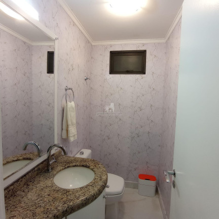 Imagem Apartamento com 3 Quartos à Venda, 134 m² em Centro - Balneário Camboriú Imagem Apartamento com 3 Quartos à Venda, 134 m² em Centro - Balneário Camboriú