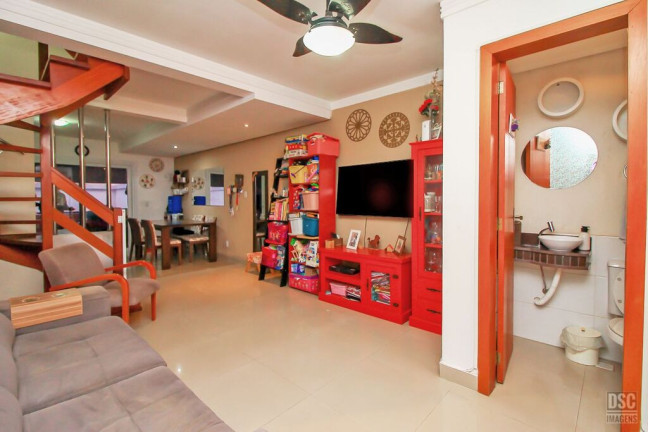 Imagem Casa com 3 Quartos à Venda, 120 m² em Guarujá - Porto Alegre