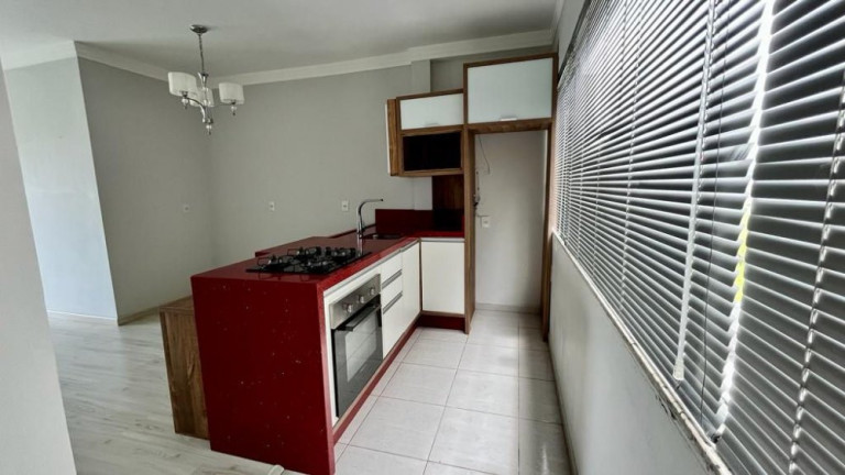 Imagem Apartamento com 2 Quartos à Venda, 66 m² em Santa Regina - Camboriú