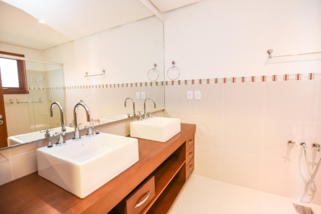 Imagem Apartamento com 3 Quartos à Venda, 279 m² em Planalto - Gramado