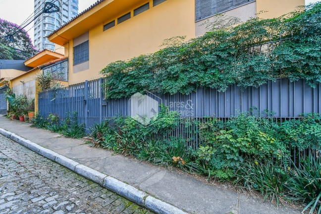 Casa com 4 Quartos à Venda, 290 m² em Vila Mariana - São Paulo