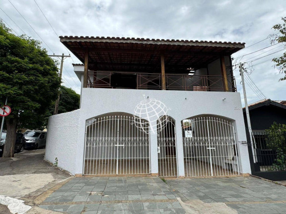 Casa com 3 Quartos à Venda ou Locação, 243 m² em Alvinópolis - Atibaia