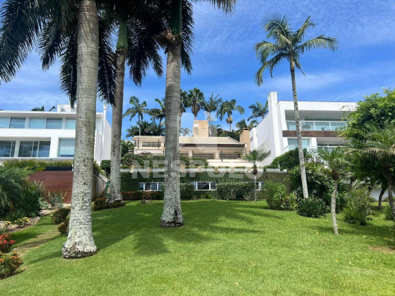 Casa com 3 Quartos à Venda, 574 m² em Ilhota - Itapema