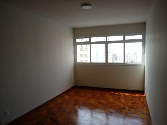 Apartamento com 3 Quartos à Venda, 83 m² em Aclimação - São Paulo
