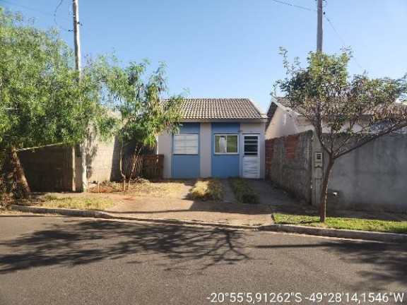 Casa com 2 Quartos à Venda, 136 m² em Bady Bassitt