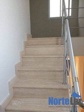 Imagem Casa de Condomínio com 3 Quartos à Venda, 190 m² em Moinho Velho - Cotia
