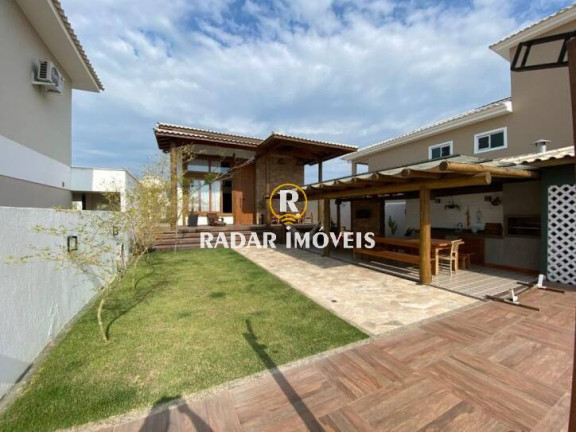 Imagem Casa com 3 Quartos à Venda, 598 m² em Nova São Pedro - São Pedro Da Aldeia