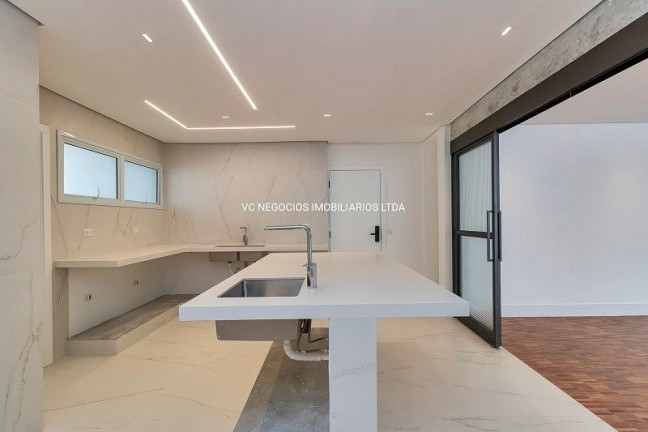 Imagem Apartamento com 3 Quartos à Venda, 213 m² em Cerqueira César - São Paulo