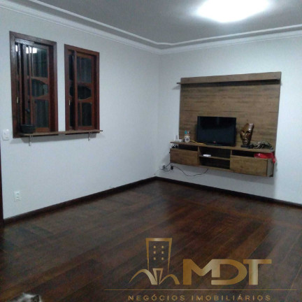Imagem Casa com 2 Quartos à Venda, 110 m² em Saraiva - Betim