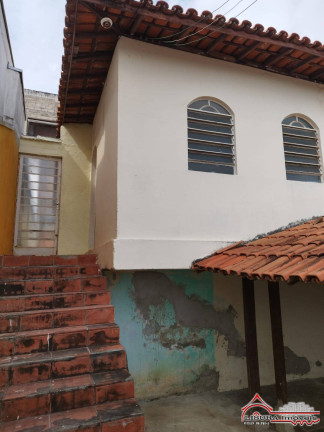 Casa com 2 Quartos à Venda,  em Parque Santo Antônio - Jacareí