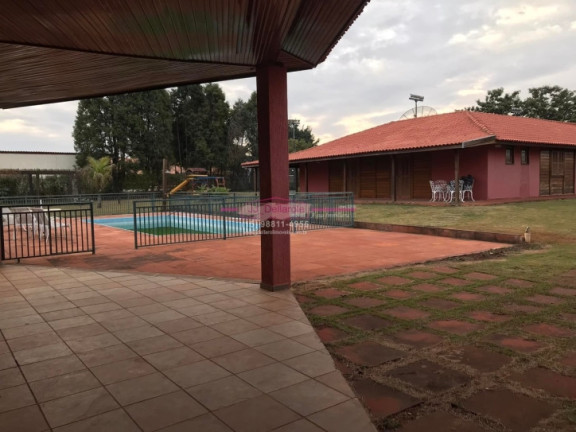 Imagem Chácara com 4 Quartos à Venda, 400 m² em Vitassay - Boituva