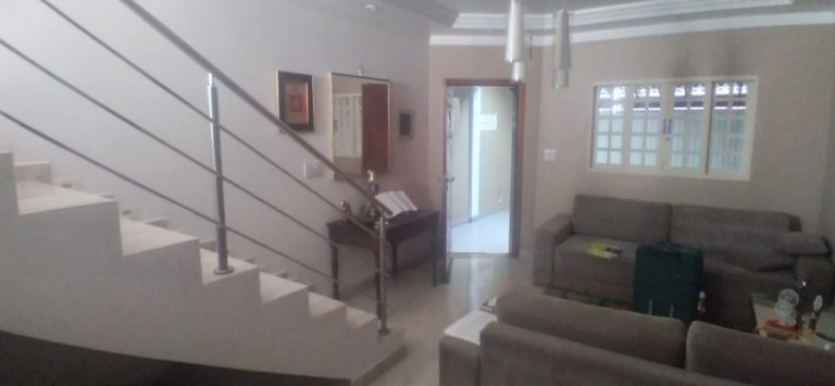 Imagem Sobrado com 3 Quartos à Venda, 140 m² em Jardim Ismênia - São José Dos Campos Imagem Sobrado com 3 Quartos à Venda, 140 m² em Jardim Ismênia - São José Dos Campos