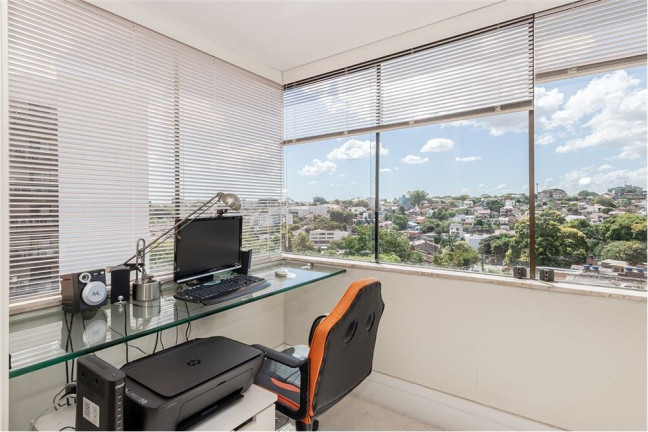 Imagem Apartamento com 1 Quarto à Venda, 53 m² em Vila Ipiranga - Porto Alegre Imagem Apartamento com 1 Quarto à Venda, 53 m² em Vila Ipiranga - Porto Alegre