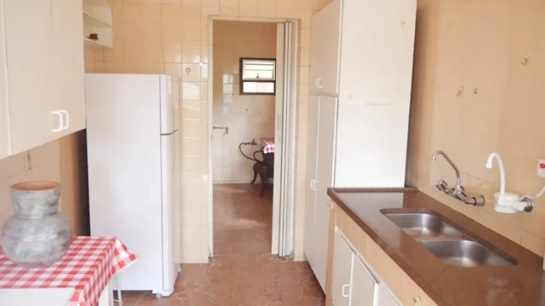 Imagem Imóvel com 4 Quartos à Venda, 300 m² em Vila élvio - Piedade