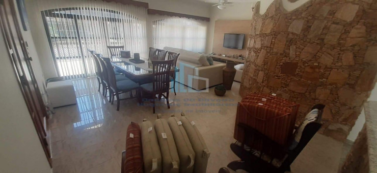 Imagem Casa com 3 Quartos à Venda, 210 m² em Flórida - Praia Grande