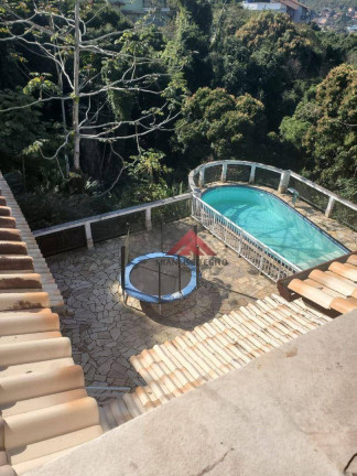 Imagem Casa com 3 Quartos à Venda, 194 m² em Pendotiba - Niterói Imagem Casa com 3 Quartos à Venda, 194 m² em Pendotiba - Niterói