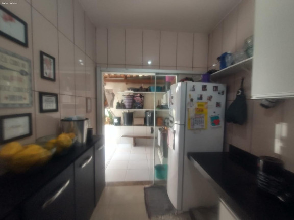 Imagem Casa com 2 Quartos à Venda, 78 m² em Centro - Mateus Leme