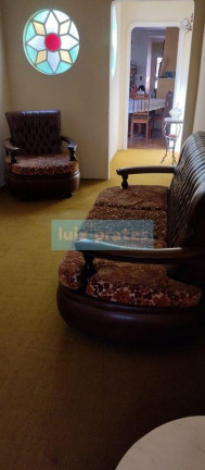 Imagem Casa com 2 Quartos à Venda, 170 m² em Centro - Pelotas