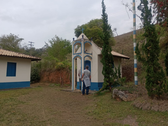 Chácara com 4 Quartos à Venda, 100 m² em Capim D\'agola - Paraibuna