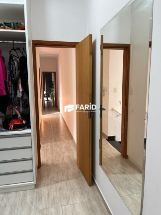 Imagem Casa com 3 Quartos à Venda, 200 m² em Marapé - Santos