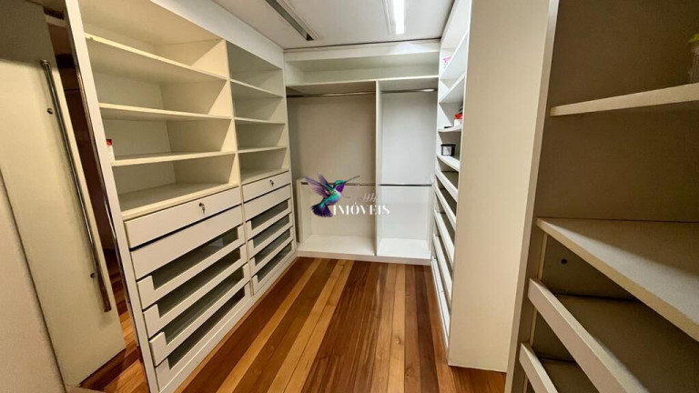 Imagem Apartamento com 3 Quartos à Venda, 326 m² em Moinhos De Vento - Porto Alegre