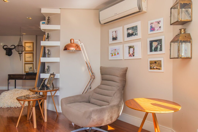 Imagem Apartamento com 3 Quartos à Venda, 287 m² em Santa Tereza - Porto Alegre Imagem Apartamento com 3 Quartos à Venda, 287 m² em Santa Tereza - Porto Alegre