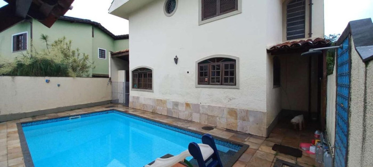 Imagem Casa com 4 Quartos à Venda, 350 m² em Anil - Rio De Janeiro Imagem Casa com 4 Quartos à Venda, 350 m² em Anil - Rio De Janeiro