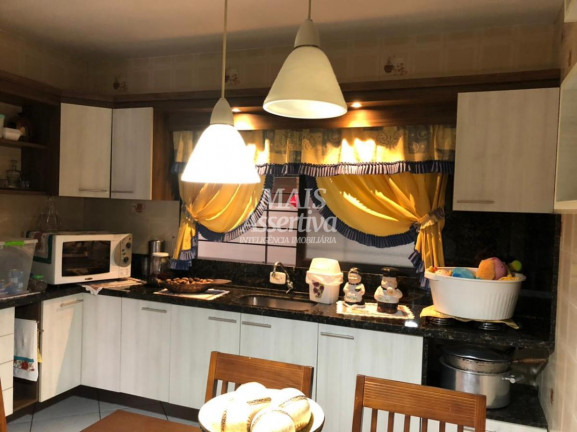 Imagem Casa com 2 Quartos para Alugar, 375 m² em São Jorge - Novo Hamburgo Imagem Casa com 2 Quartos para Alugar, 375 m² em São Jorge - Novo Hamburgo