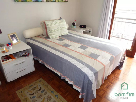 Imagem Apartamento com 3 Quartos à Venda, 127 m² em Higienópolis - Porto Alegre Imagem Apartamento com 3 Quartos à Venda, 127 m² em Higienópolis - Porto Alegre