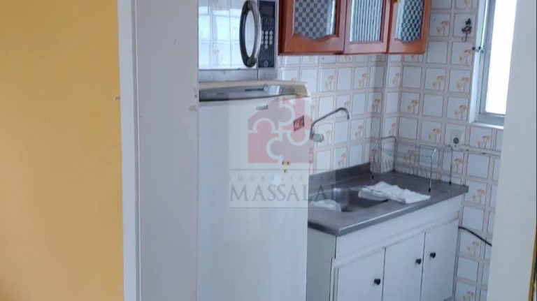 Imagem Apartamento com 1 Quarto à Venda, 32 m² em Centro - Porto Alegre Imagem Apartamento com 1 Quarto à Venda, 32 m² em Centro - Porto Alegre