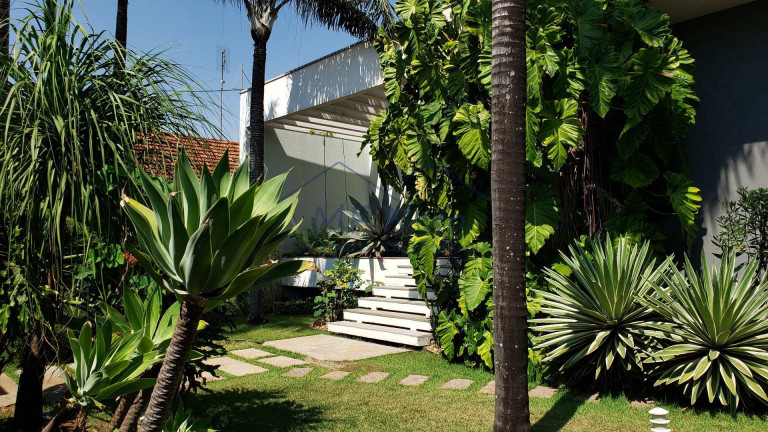 Imagem Casa com 4 Quartos à Venda, 1.320 m² em Centro - Pirassununga