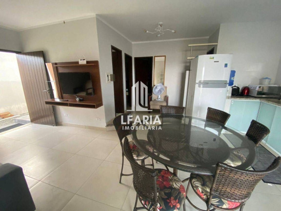Imagem Casa com 3 Quartos para Temporada, 117 m² em Cambiju - Itapoá