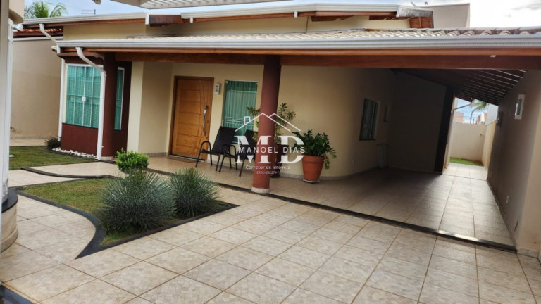 Imagem Casa com 3 Quartos à Venda, 325 m² em Jardim Conservani - Artur Nogueira Imagem Casa com 3 Quartos à Venda, 325 m² em Jardim Conservani - Artur Nogueira