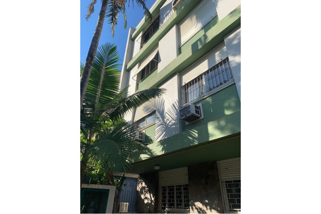 Imagem Imóvel com 2 Quartos à Venda, em Auxiliadora - Porto Alegre Imagem Imóvel com 2 Quartos à Venda, em Auxiliadora - Porto Alegre