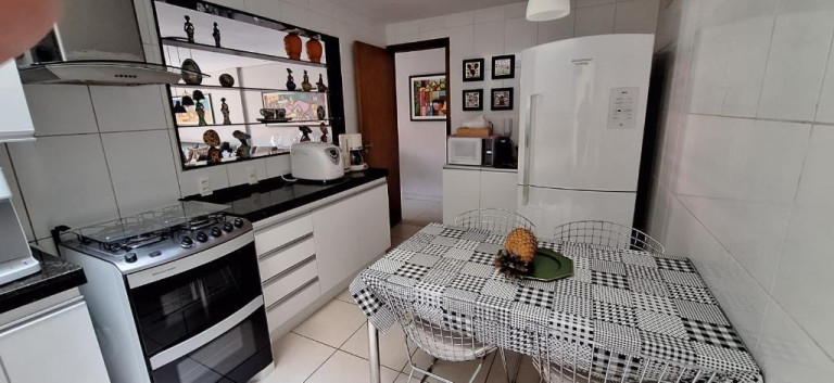 Imagem Casa com 5 Quartos à Venda, 10 m² em Poço - Recife