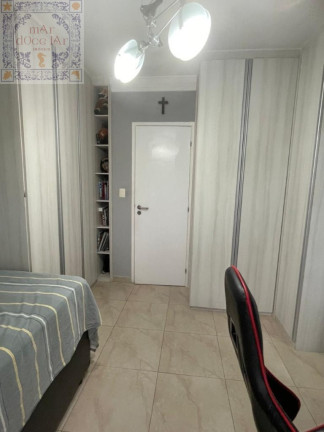 Imagem Casa com 2 Quartos à Venda, 107 m² em Marapé - Santos