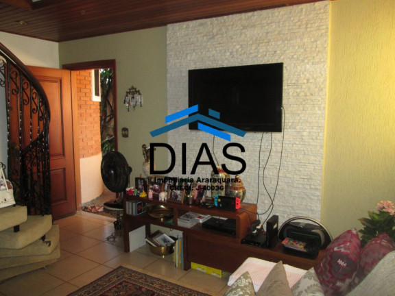 Imagem Casa com 3 Quartos à Venda, 196 m² em Vila Furlan - Araraquara
