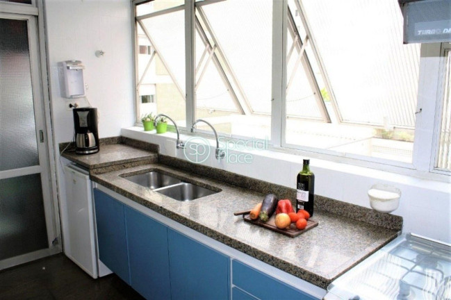 Imagem Apartamento com 3 Quartos à Venda, 250 m² em Itaim Bibi - São Paulo