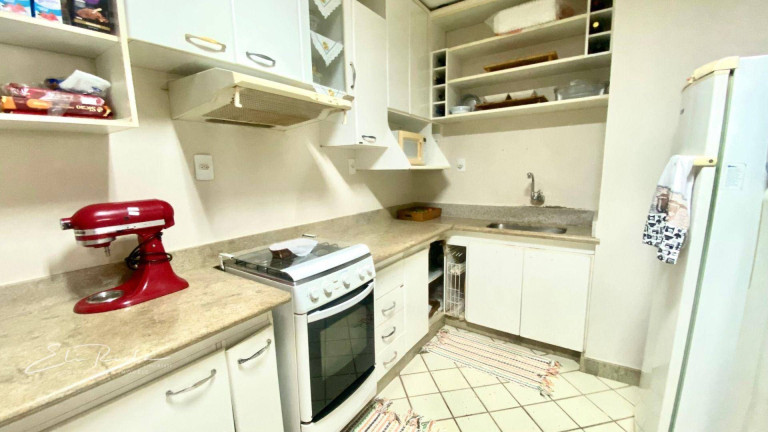 Imagem Casa com 3 Quartos à Venda, 300 m² em Santa Mônica - Colatina