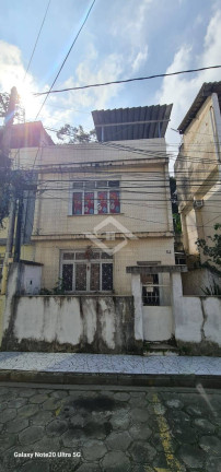 Imagem Casa com 2 Quartos à Venda, 79 m² em Santa Rosa - Niterói Imagem Casa com 2 Quartos à Venda, 79 m² em Santa Rosa - Niterói