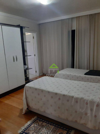 Imagem Casa com 7 Quartos à Venda, 400 m² em Parque Rizzo - Cotia Imagem Casa com 7 Quartos à Venda, 400 m² em Parque Rizzo - Cotia