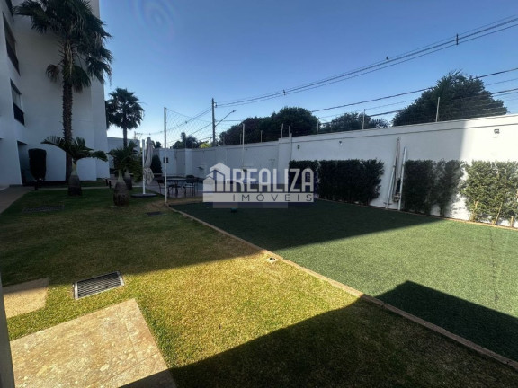 Imagem Apartamento com 3 Quartos à Venda, 189 m² em Conjunto Frei Eugênio - Uberaba Imagem Apartamento com 3 Quartos à Venda, 189 m² em Conjunto Frei Eugênio - Uberaba