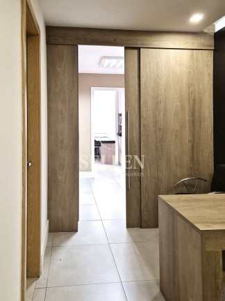 Sala Comercial à Venda, 66 m² em Menino Deus - Porto Alegre
