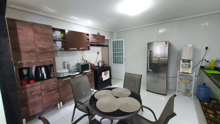Imagem Casa com 5 Quartos à Venda, 220 m² em Maria Farinha - Paulista