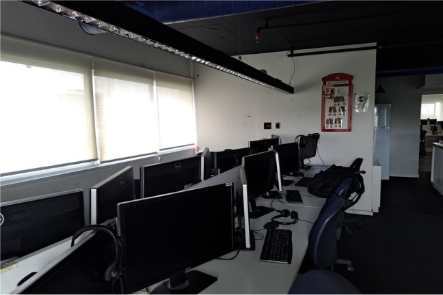 Imagem Sala Comercial à Venda,  em Santo Amaro - São Paulo