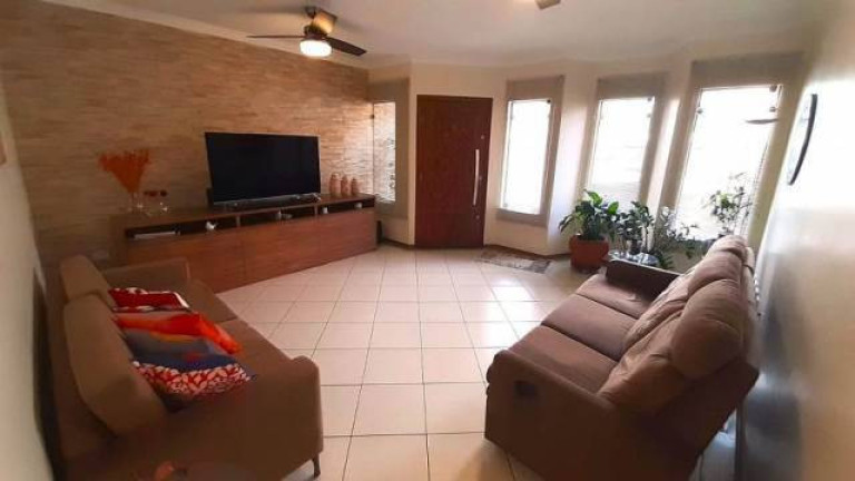 Imagem Sobrado com 3 Quartos à Venda, 239 m² em Campestre - Santo André Imagem Sobrado com 3 Quartos à Venda, 239 m² em Campestre - Santo André
