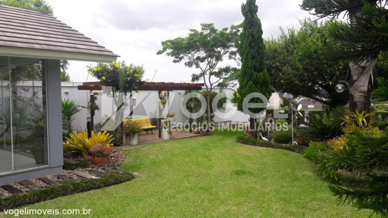 Imagem Casa com 4 Quartos à Venda, 1.300 m² em Parque Amador - Esteio