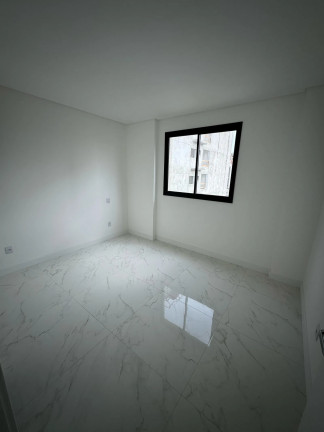 Imagem Apartamento com 2 Quartos à Venda, 76 m² em Perequê - Porto Belo